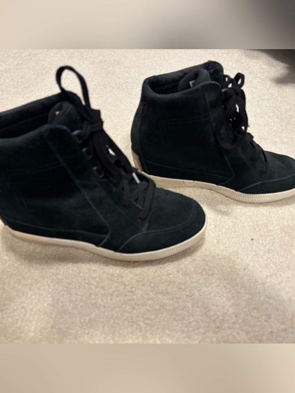 Women’s Black wedge Suede High-Top Lace-Up Sneakers Sorel
